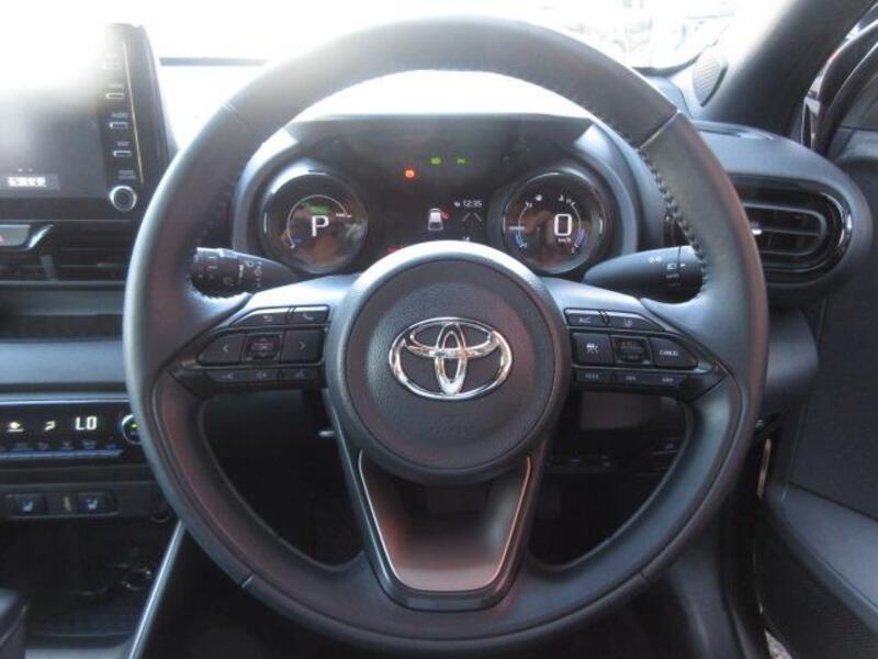YARIS