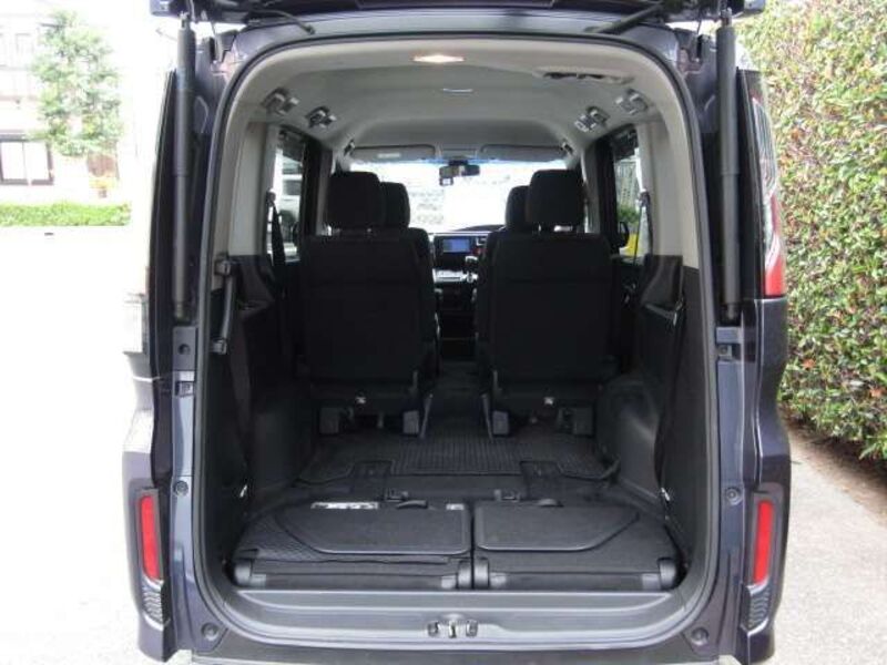 STEPWAGON SPADA