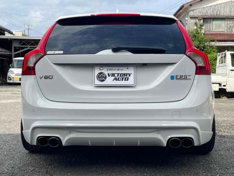 V60