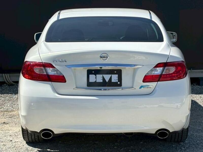 FUGA HYBRID