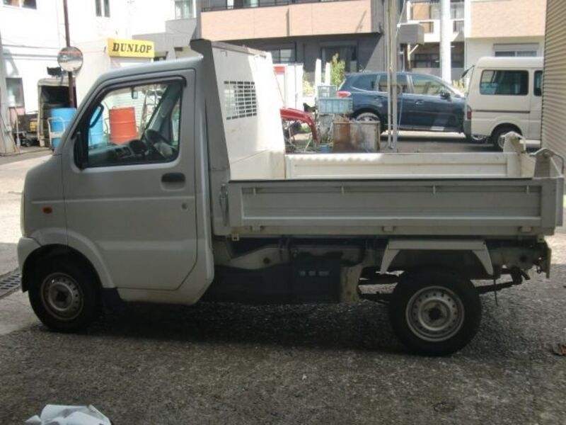 CARRY TRUCK
