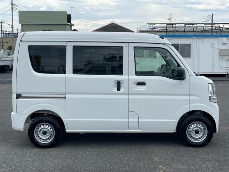 MINICAB VAN
