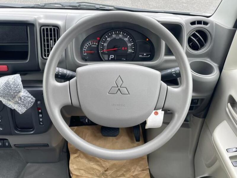 MINICAB VAN