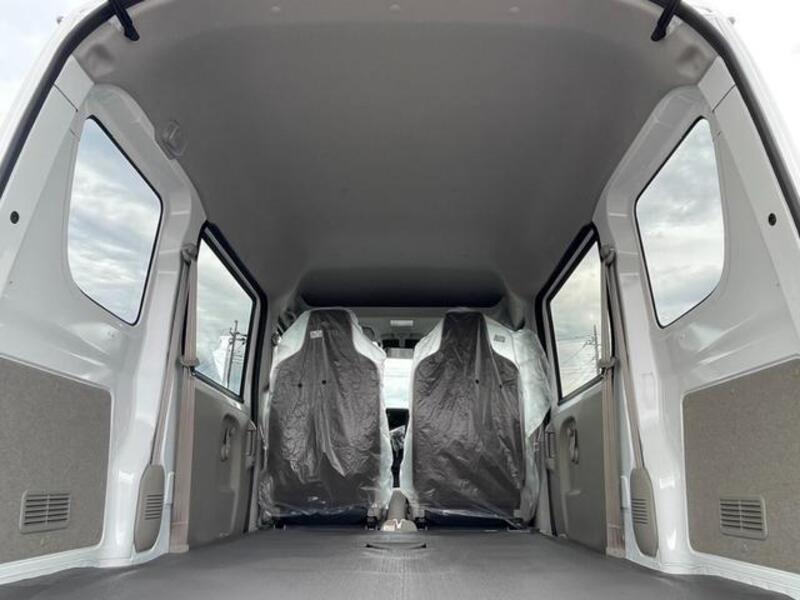 MINICAB VAN