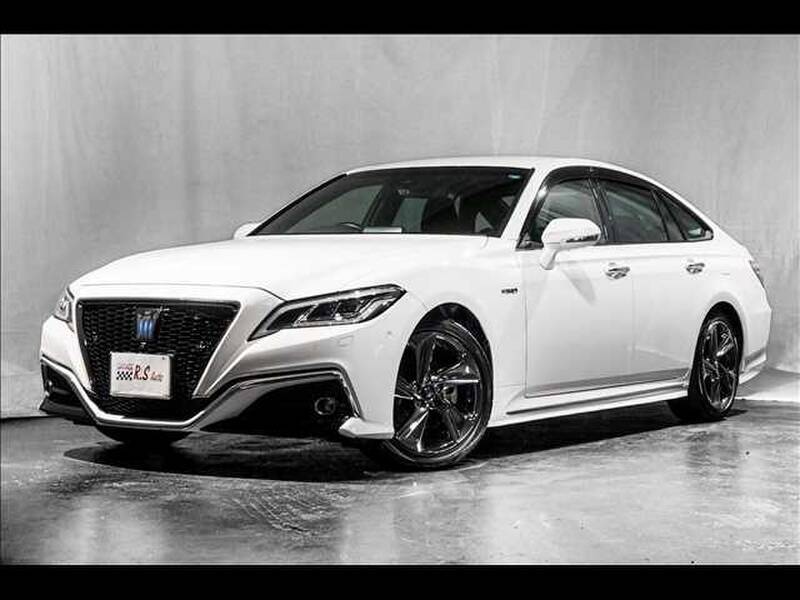 TOYOTA CROWN