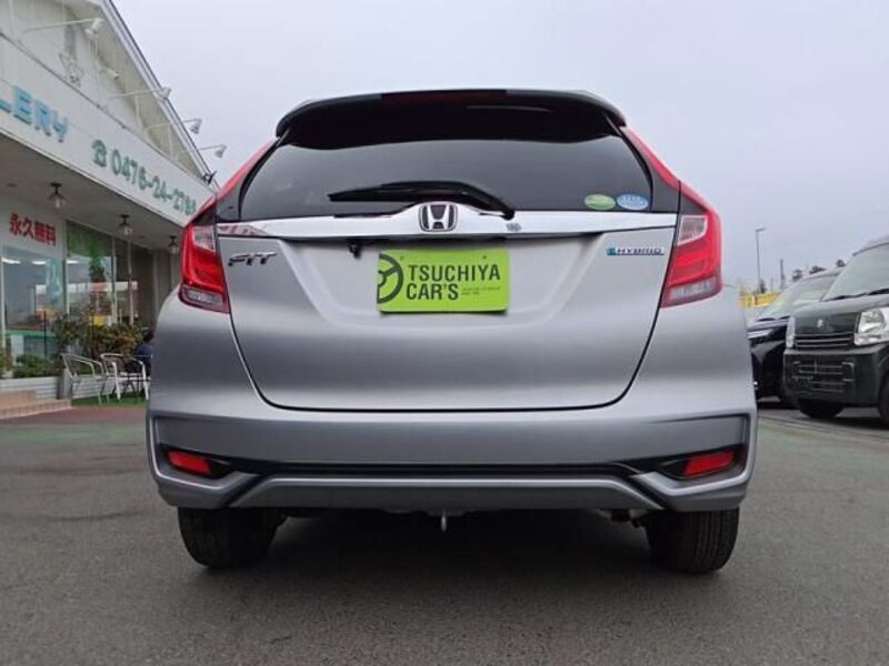 FIT HYBRID