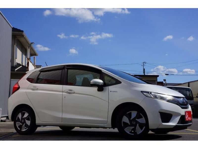 FIT HYBRID