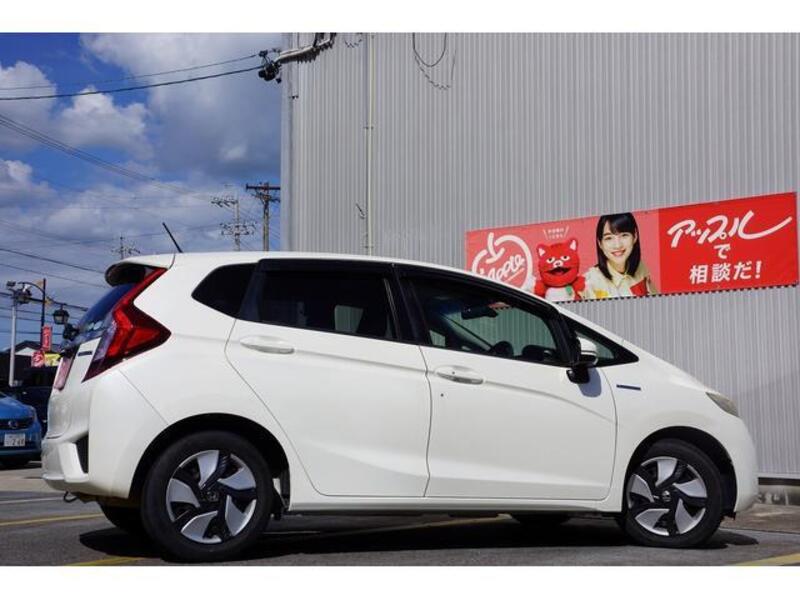 FIT HYBRID