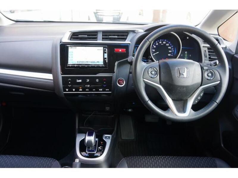 FIT HYBRID
