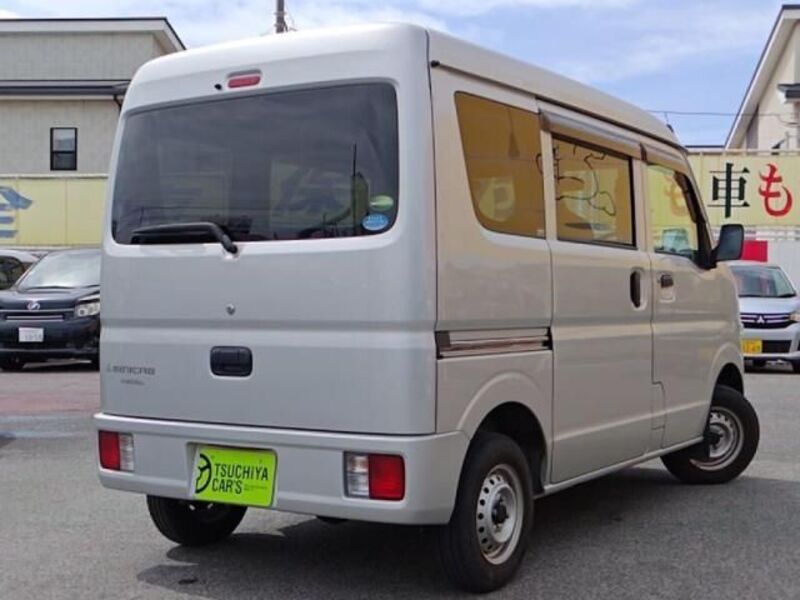 MINICAB VAN