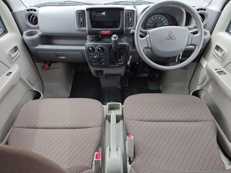 MINICAB VAN