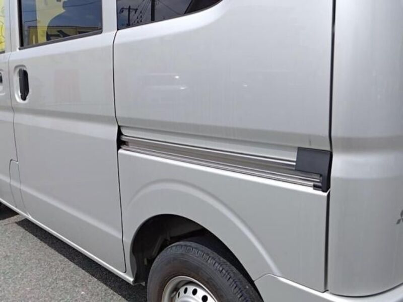 MINICAB VAN