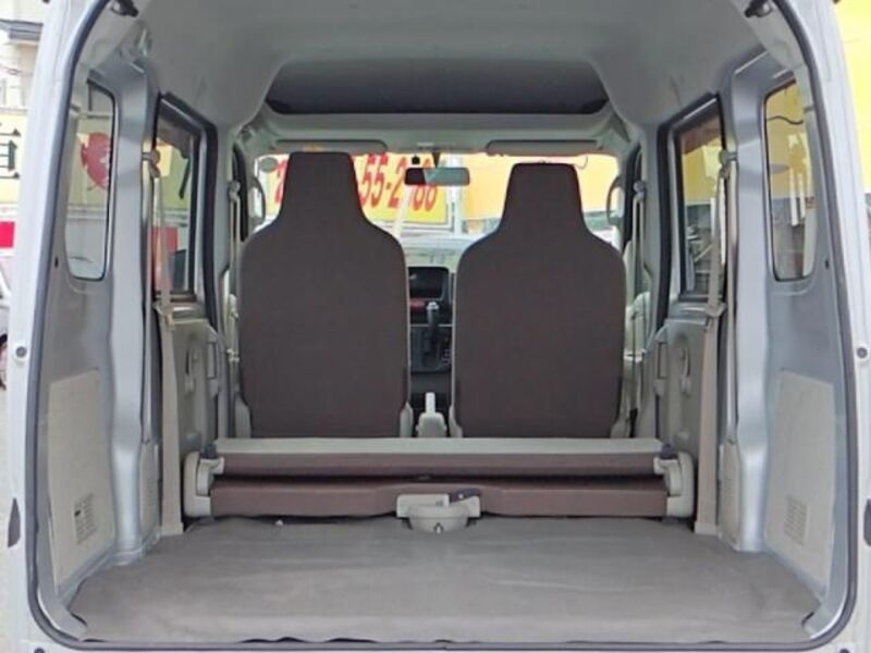 MINICAB VAN