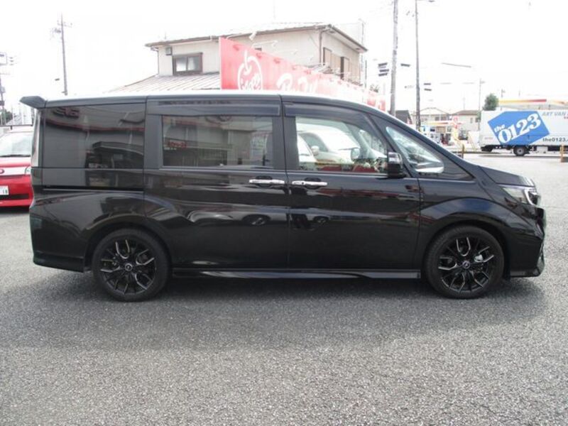 STEPWAGON SPADA