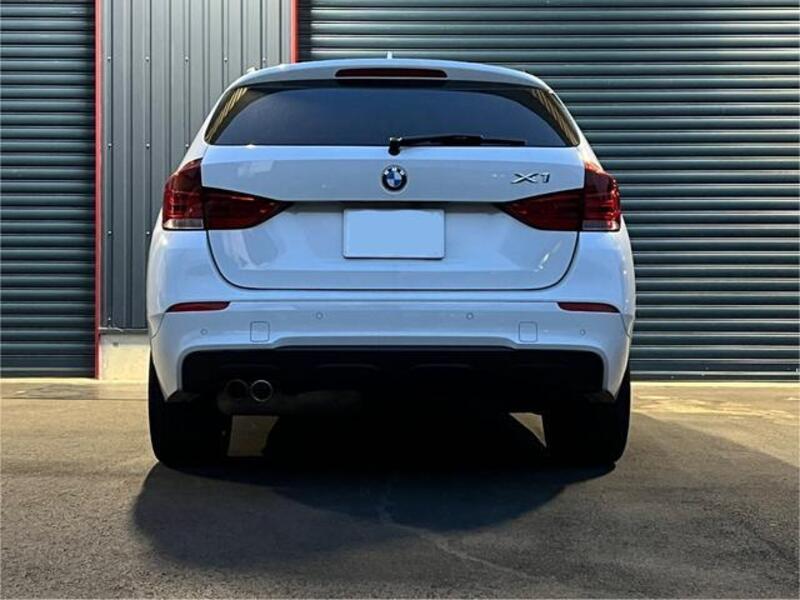 X1
