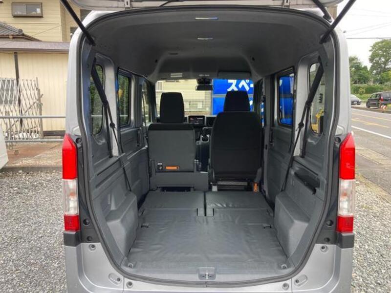 N-VAN