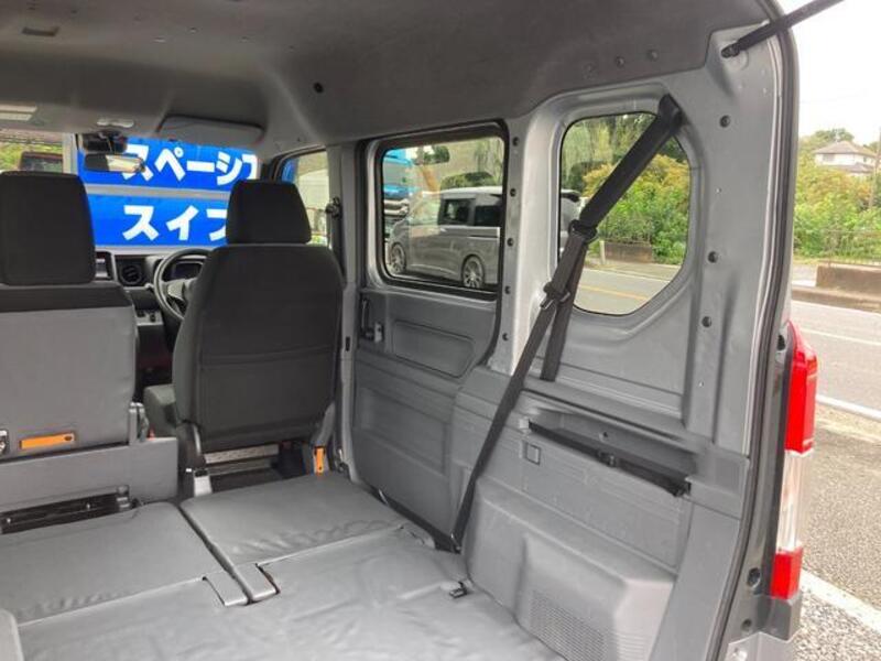 N-VAN