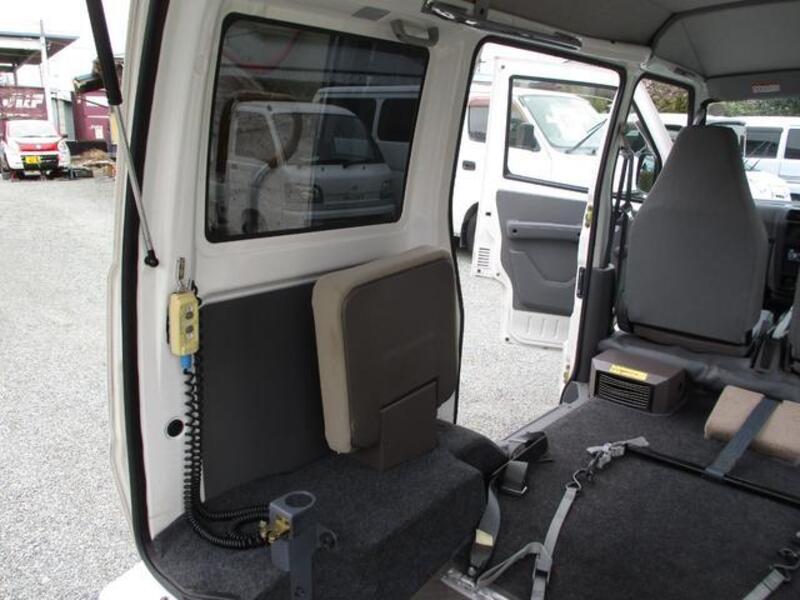 CLIPPER VAN