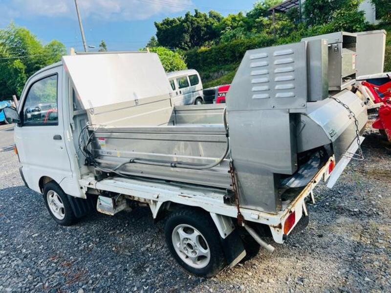MINICAB TRUCK