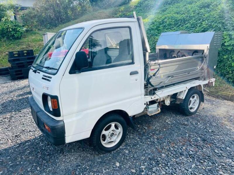 MINICAB TRUCK