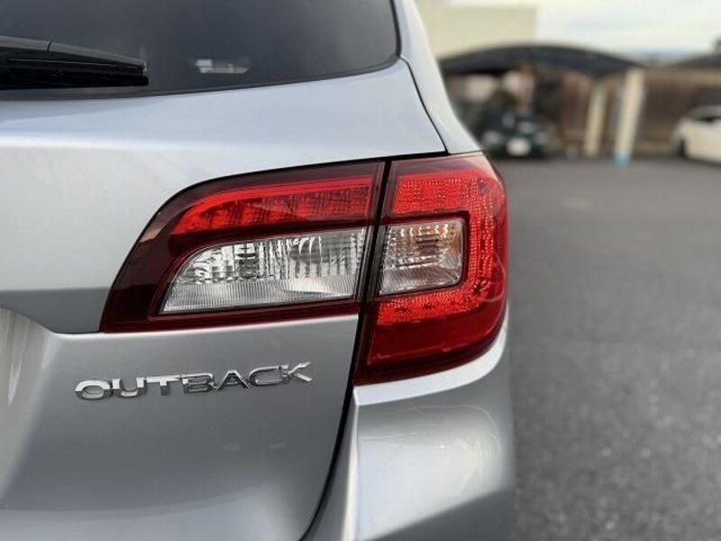 LEGACY OUTBACK