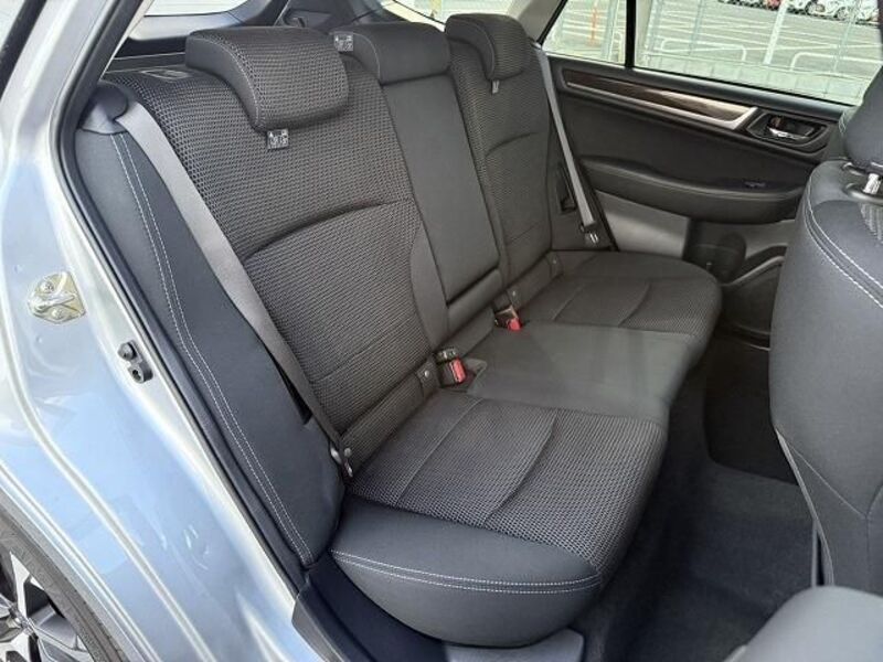 LEGACY OUTBACK
