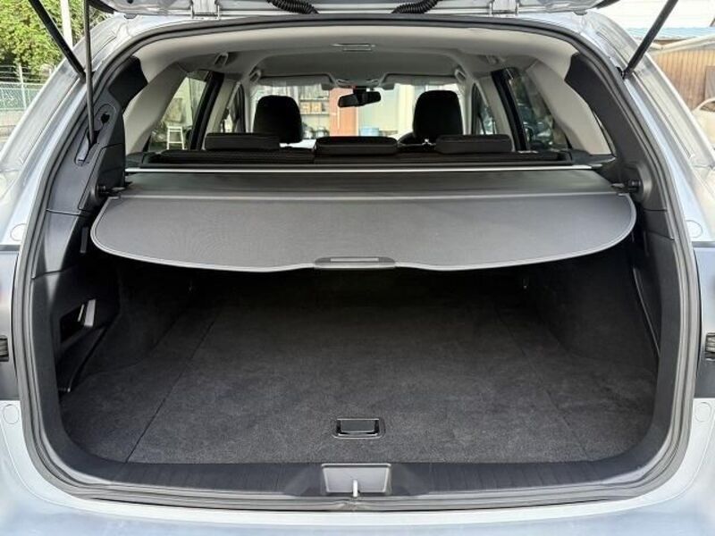 LEGACY OUTBACK