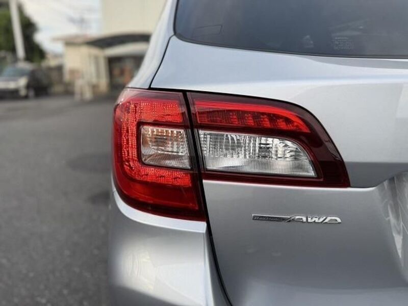 LEGACY OUTBACK