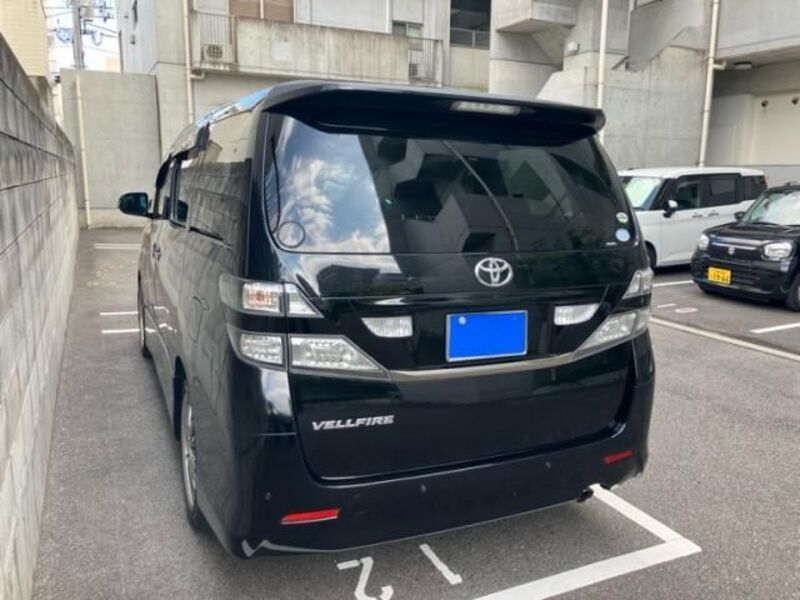 VELLFIRE