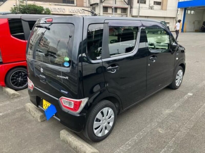 WAGON R