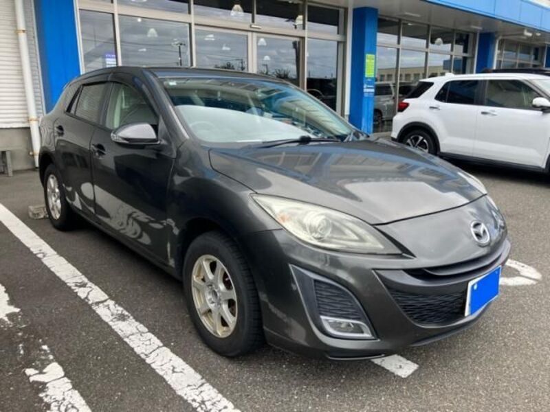 MAZDA AXELA SPORTS