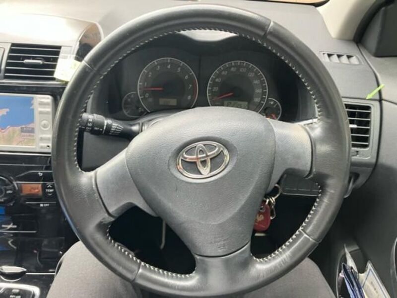 COROLLA FIELDER