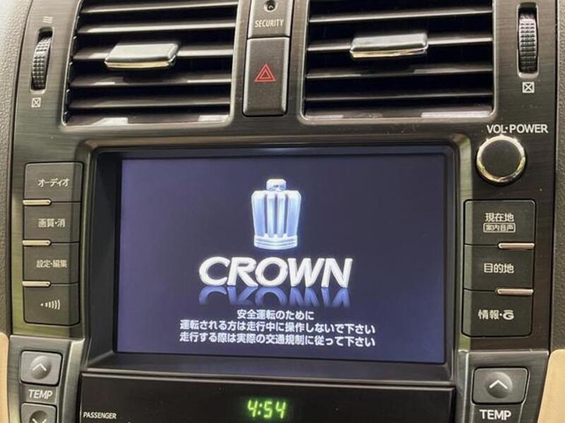 CROWN