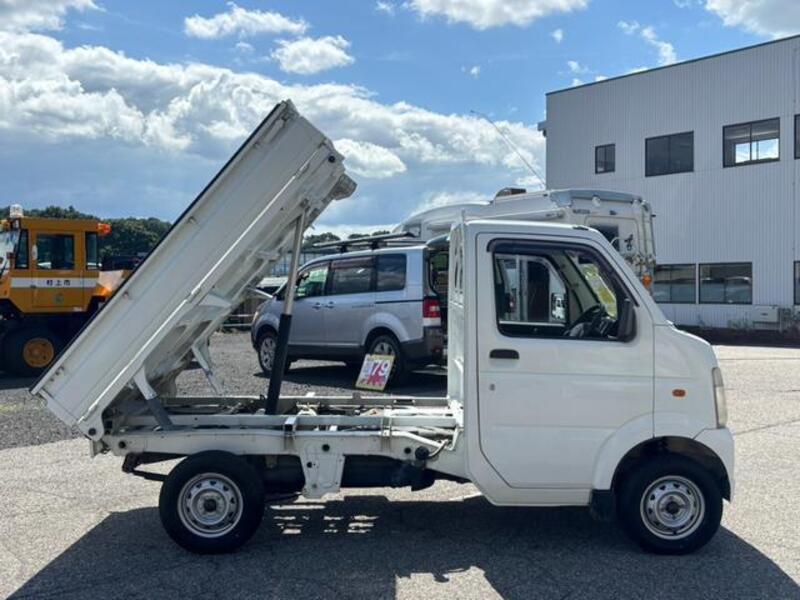 CARRY TRUCK