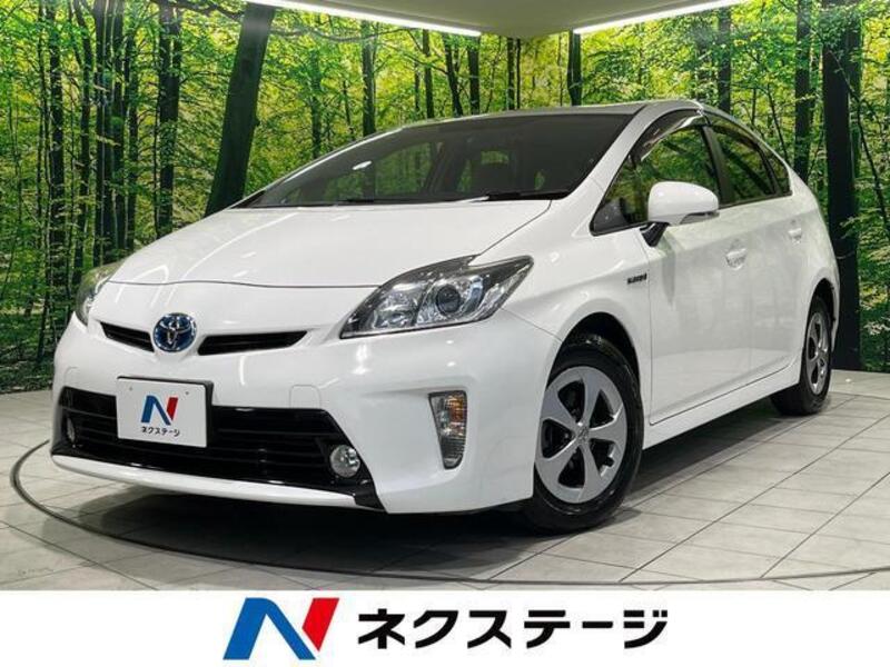 TOYOTA PRIUS
