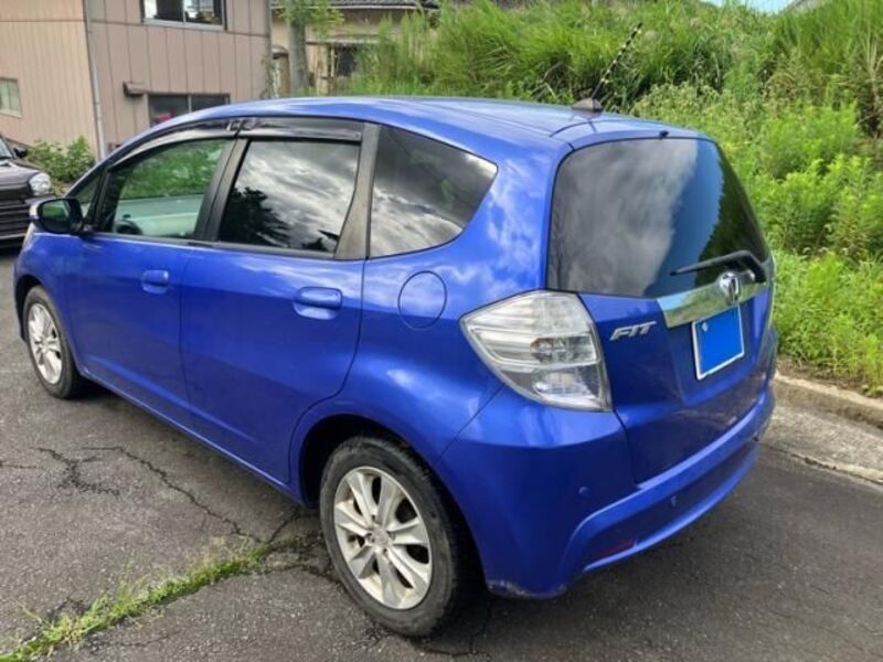 FIT HYBRID