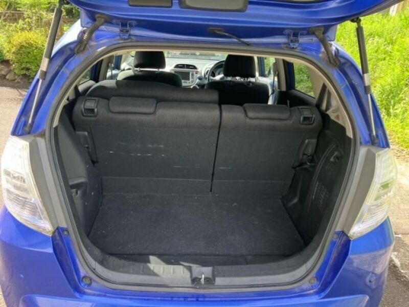 FIT HYBRID
