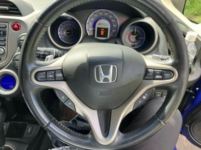 FIT HYBRID