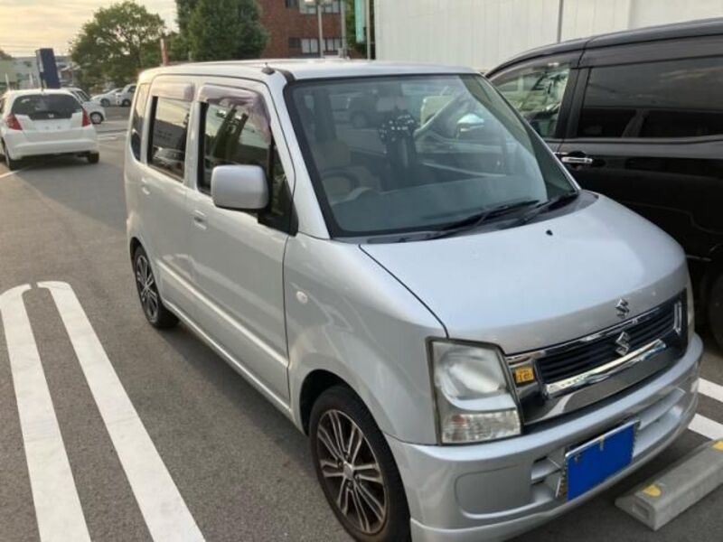 WAGON R