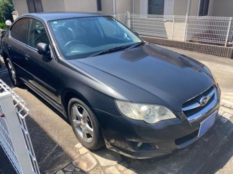 SUBARU LEGACY B4