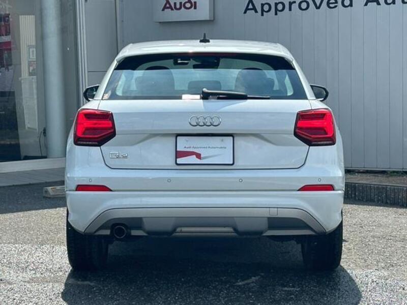 Q2