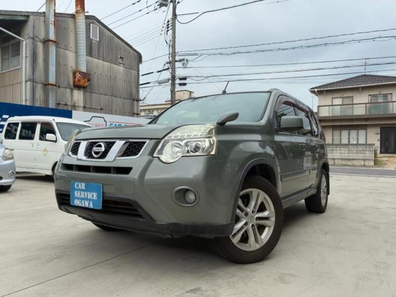 X-TRAIL-0