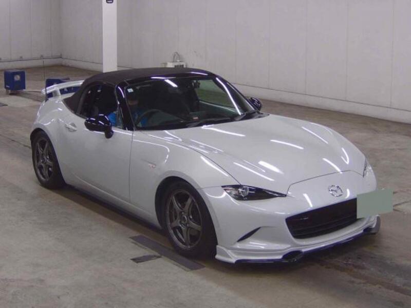 MAZDA ROADSTER