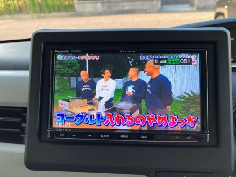 N BOX