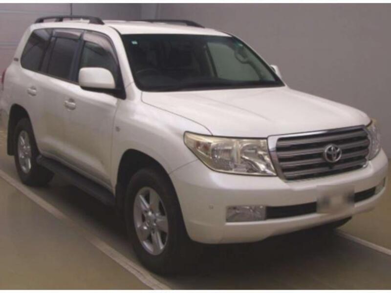 LAND CRUISER