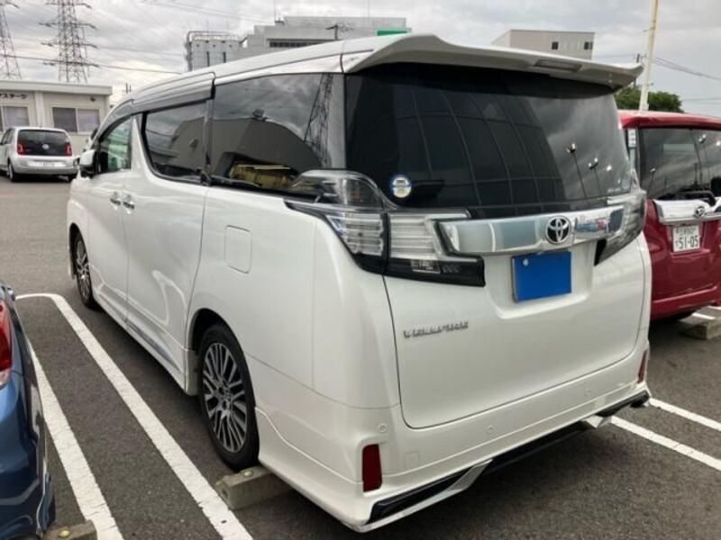 VELLFIRE