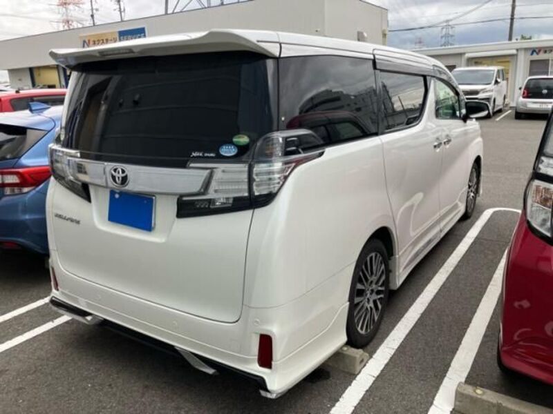 VELLFIRE