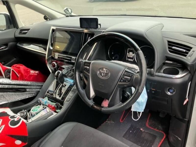 VELLFIRE