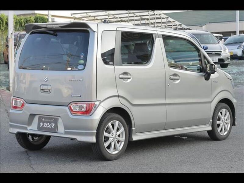 WAGON R