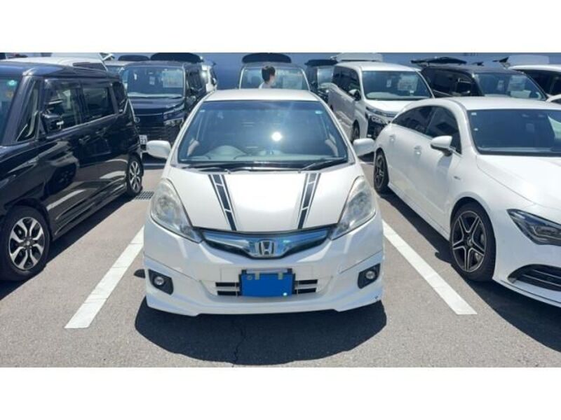 FIT HYBRID